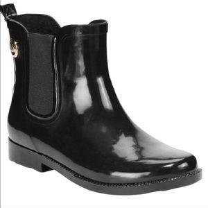 Michael Kors short rain bootie